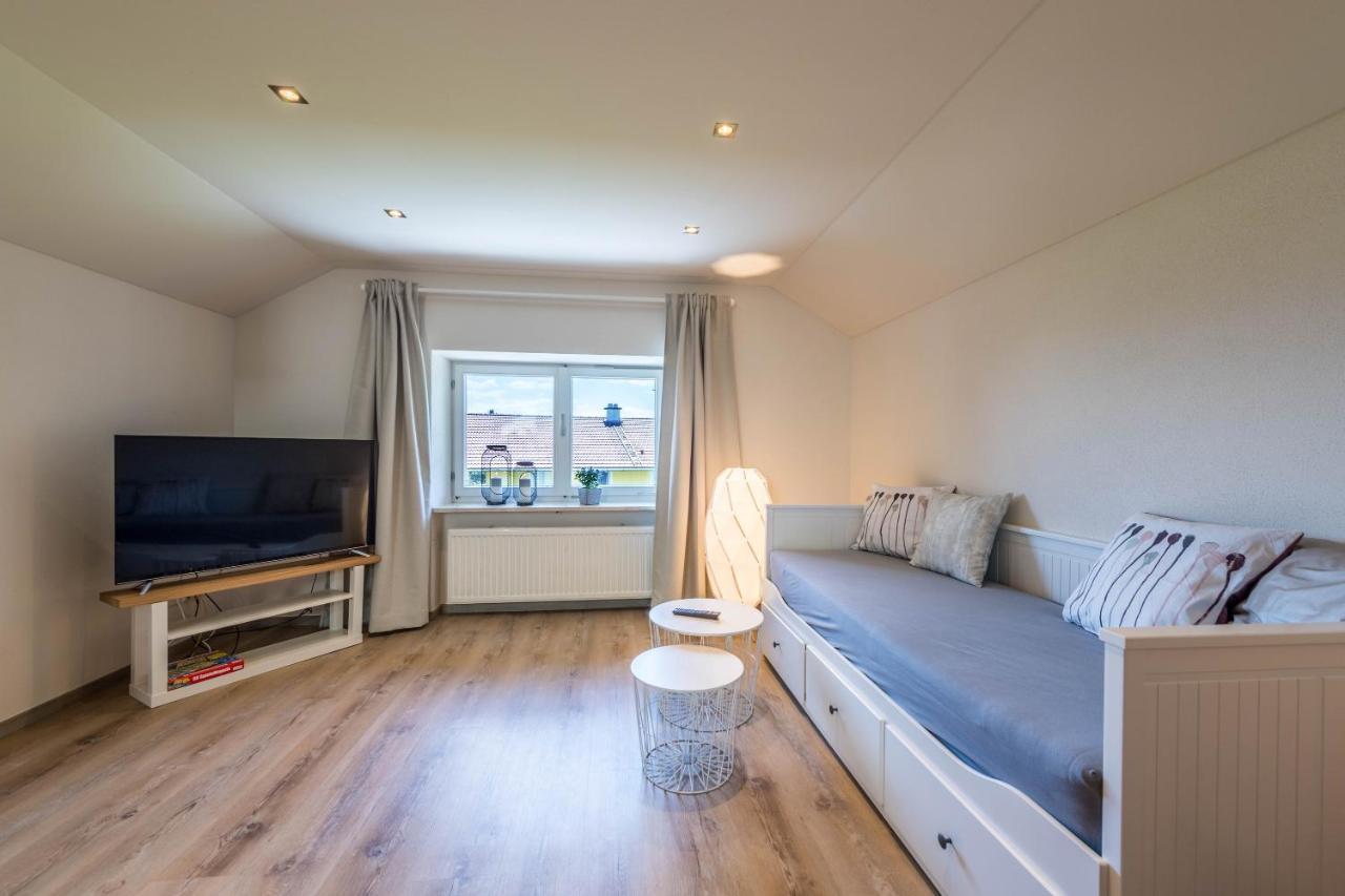 Ferienwohnung Linde Taching am See ภายนอก รูปภาพ